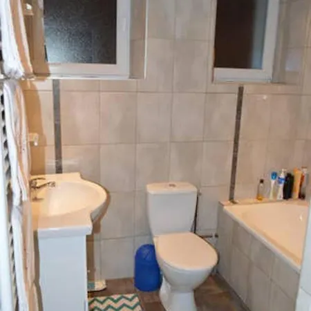 Spacieux 90 M² Apartment *